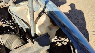 1993 Buick Lesabre Windshield Washer Fluid Reservoir With Pump Oem Wiper Tank