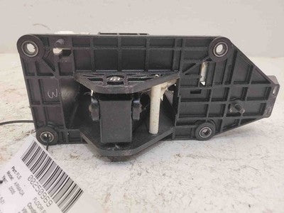 2005 Nissan Armada Transmission Shift Assembly Automatic Floor Shifter Oem Lever
