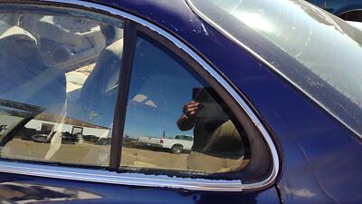 98-02 Oldsmobile Intrigue Driver Left Rear Vent Window Back Door Glass Wth Frame