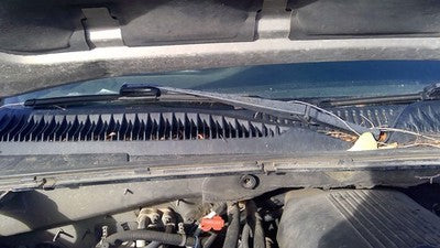 2001 2002 Chevy Tahoe Passenger Right Windshield Wiper Arm Oem Blade Lever