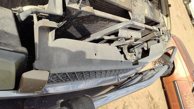2003-2005 Silverado 1500 Front Grille Assembly Oem 15U Sandstone 19168629