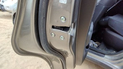 2014-2019 Kia Soul Driver Left Rear Door Latch With Rods/Cables Oem Back