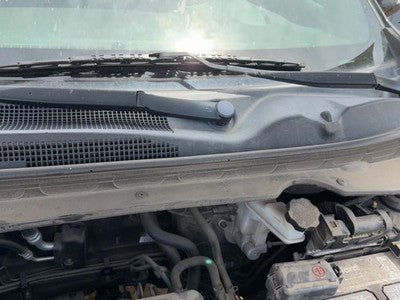 2013 Kia Sportage Windshield Wiper Cowl Vent Trim Panel Oem Cover Black 9P