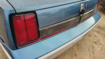 89-91 Cutlass Calais Complete Tail Light Assembly Set 3 Piece Left Right Center