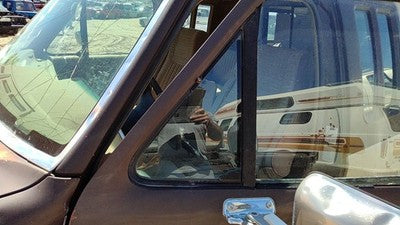 80-91 Ford F150 Driver Left Front Vent Window Small Door Glass With Frame Oem