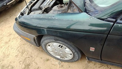 1996-1998 Saturn Sl1 Driver Left Front Fender Oem Green 21111175