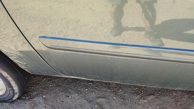 07 Caravan Passenger Right Rear Moulding From Door Back Trim Strip Magnesium Ppk