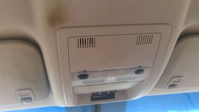 12-13 Silverado 1500 Center Overhead Console Ceiling Mounted Roof Light Gray 83c