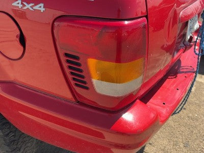 1999-2003 Jeep Grand Cherokee Driver Left Tail Light Brake Lamp Oem Rear