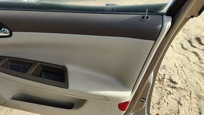 06-07 Impala Passenger Right Front Door Trim Panel With Switches Neutral 52C