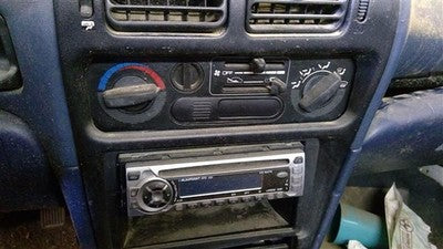1994-1996 Chrysler Colt Temperature Control Module In Dash Heater Ac Head Unit