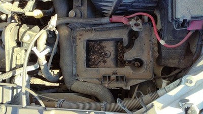 2004-2007 Ford Freestar Complete Battery Box Mount Tray With Hold Down Oem 3.9L