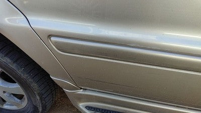 98-05 Ml350 Passenger Right Rear Moulding From Door Back Trim Strip Gold