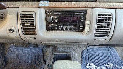 1996 Olds 88 Center Dash Heater Vent Assembly Oem Ac Gray 25639399