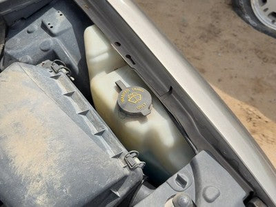 00-11 Grand Marquis Windshield Washer Fluid Reservoir With Pump Oem Wiper Tank