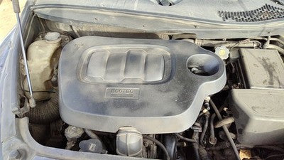 06-11 Chevy Hhr Complete Air Intake Cleaner Filter Box Housing With Tube 2.2L