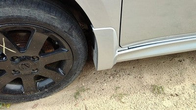 2010 Nissan Sentra Sr Driver Left Moulding From Fender Oem Trim Strip Silver K23