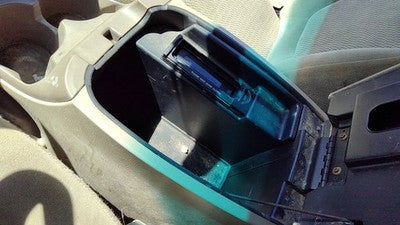 2000-2002 Ford Expedition Center Console Lid Only Oem Arm Rest Fold Down Tan Fh