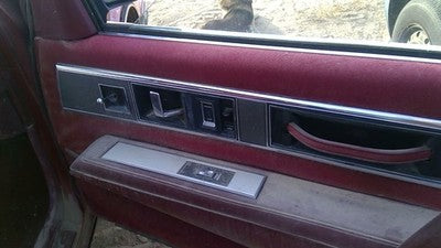 1990 Olds Eighty Eight Passenger Right Front Inside Door Trim Panel Only Oem Red