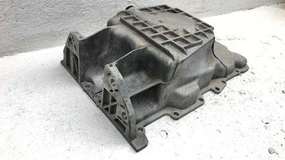 1996-2005 Ford Taurus Engine Oil Pan With Good Drain Plug Oem 3.0L Dohc