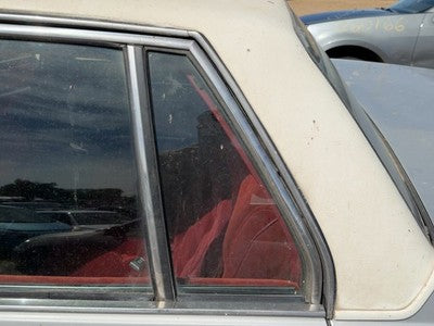 1986-1991 Olds 88 Driver Left Rear Vent Window Back Door Glass With Frame Oem