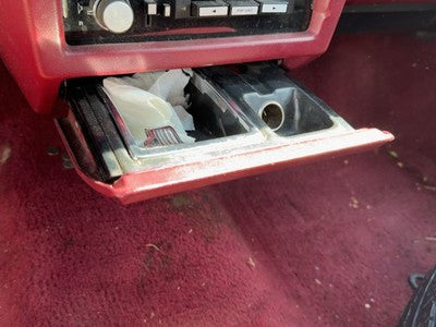 1986-1988 Olds 88 Ash Tray Assembly Oem Slide Out Dash 25532007