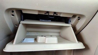 06-10 Chevy Hhr Glove Box Assembly Complete Door With Latch Oem Tan 32B 15823449