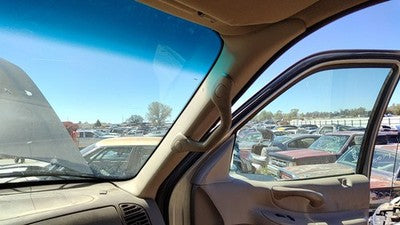 01 Expedition Passenger Right A Pillar Trim Windshield Post Panel Oem Tan Fh