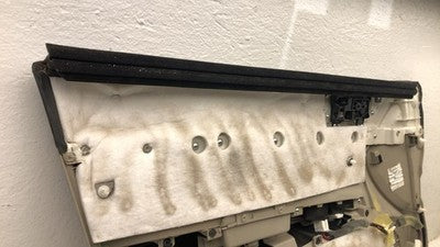 11-14 Legacy Outback Passenger Right Front Door Trim Panel With Switches Ivory