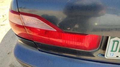 1998-2000 Honda Accord Driver Left Tail Light Inner Brake Lamp Oem Rear 5579263