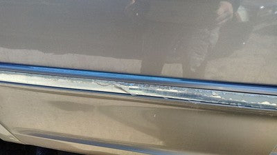 97-02 Expedition Passenger Right Rear Moulding From Door Back Trim Strip Arizona