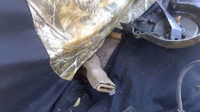 1986 Isuzu Pup Pickup Passenger Right Front Seat Belt Buckle Receiver Oem Brown