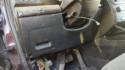 2014-2015 Kia Sorento Lower Dash Under Column Knee Bolster Trim Panel Va Black