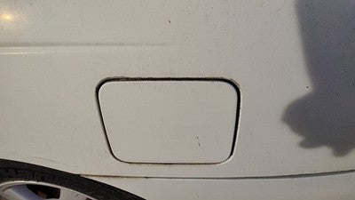 2000-2006 Nissan Sentra Fuel Tank Door With Hinge Gas Lid Oem Filler White Qm1