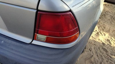 1997-1999 Saturn Sl1 Passenger Right Outer Tail Light Brake Lamp Oem Rear