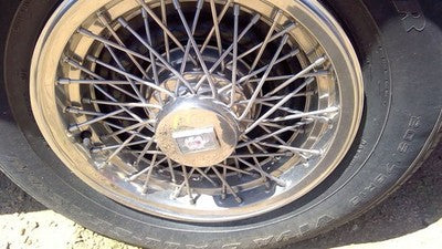 1984-1985 Olds 88 15" Wheel Cover Oem Wire Type Hub Cap Factory Spoke Design