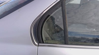 1996-00 Honda Civic Passenger Right Rear Vent Window Back Door Glass With Frame