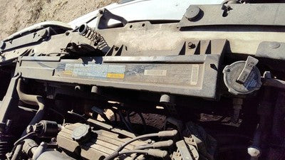 1994 Pontiac Bonneville Radiator Mount Bracket Top Panel Cover Oem