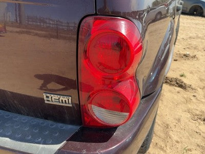 2004-2009 Dodge Durango Passenger Right Tail Light Brake Lamp Oem Rear