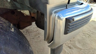 92-99 Chevy Suburban Passenger Right Moulding From Fender Trim Strip Pewter 11L