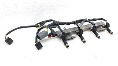 2006-2013 Mazda 3 Complete Fuel Rail With Injectors Set Loaded Oem 2.0L