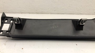 2009 Pontaic G6 Convertible Rear Seat Filler Panel Center Seat Belt Guide Cover