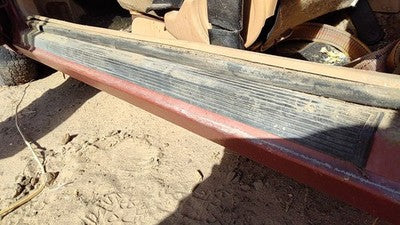 1985 Pontiac Sunbird Outer Door Sill Step Pair Left Right Oem Seal Plate