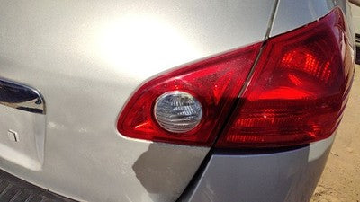 2008-2015 Nissan Rogue Passenger Right Tail Light Brake Lamp Oem Rear Inner