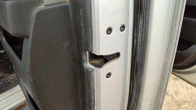 2014-19 Silverado 1500 Passenger Right Rear Door Latch With Rods/Cables Oem Back