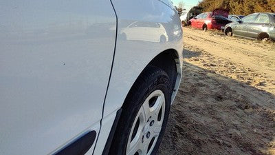 2004-2007 Ford Freestar Passenger Right Front Fender Oem Wt White 6F2z16005aa