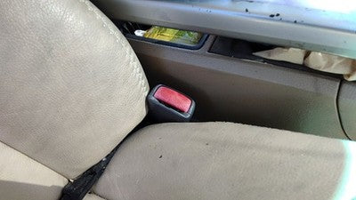 2000-04 Volvo V70 Xc Passenger Right Front Seat Belt Buckle Receiver Beige B951
