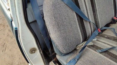 91 Chevy Silverado 1500 Passenger Right Front Seat Belt Retractor Shoulder Blue