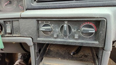 1991-1992 Volvo 740 Dash Trim Bezel Around Heater Head Unit Oem