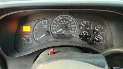 2000-2002 Chevy Suburban Speedometer Cluster Instrument Gauges Panel Oem Dash